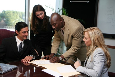 business-team-signing-contract